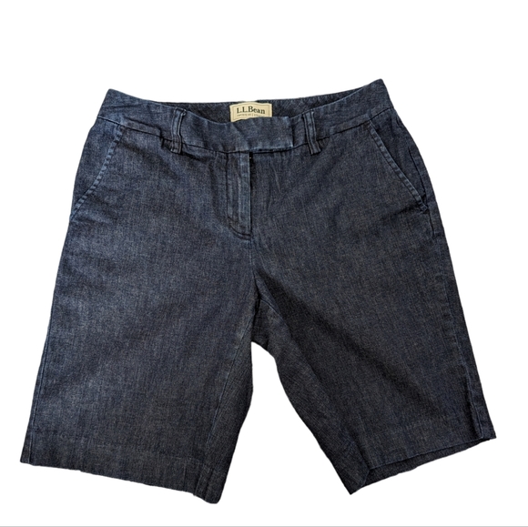 L.L. BEAN Women's Favorite Fit Straight Denim Shorts Dark Wash Size 8 - Picture 1 of 9